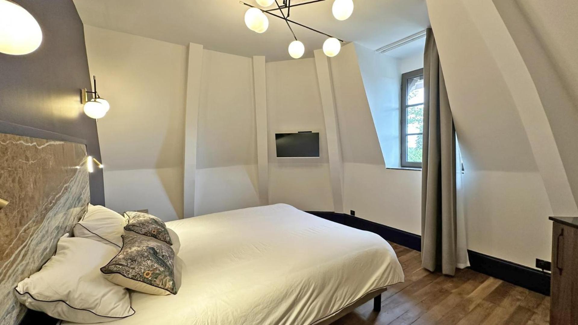 Le Manoir Des Perrieres Bed & Breakfast Rochechouart Exterior foto