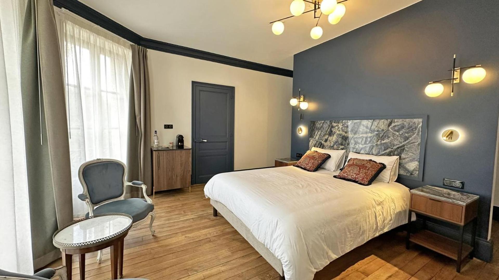 Le Manoir Des Perrieres Bed & Breakfast Rochechouart Exterior foto