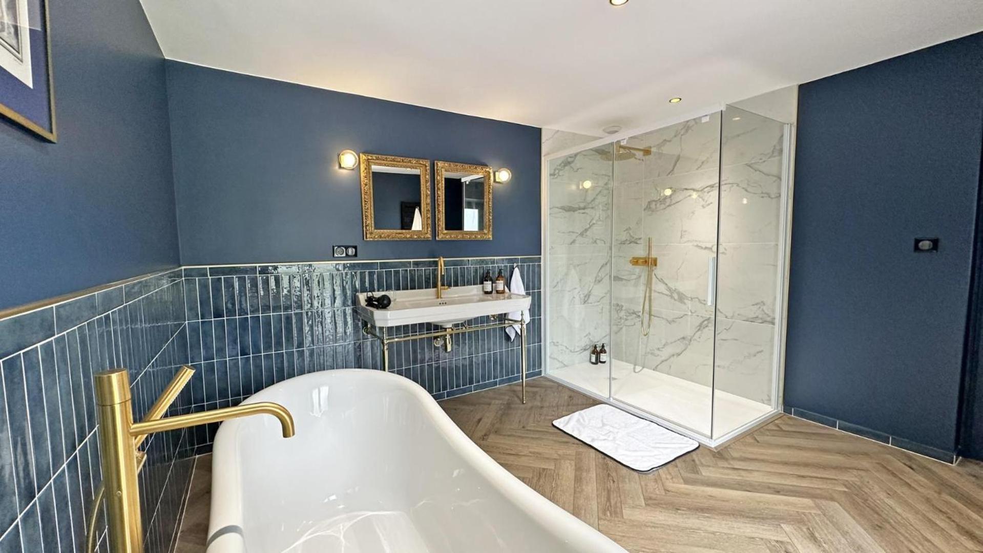 Le Manoir Des Perrieres Bed & Breakfast Rochechouart Exterior foto